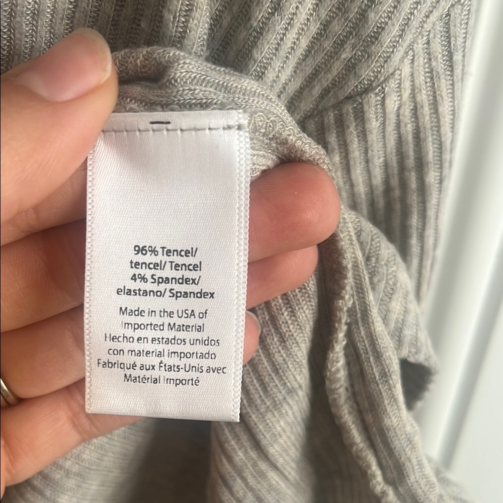 Beyond Yoga Gray Ribbed Sweater - Picture 6 of 7
